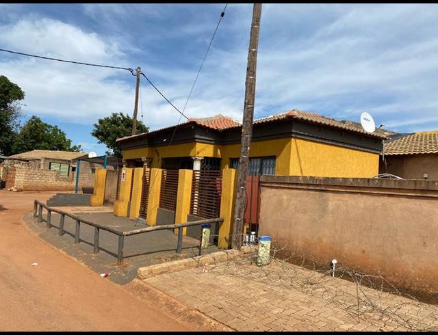 3 BEDROOM HOUSE FOR SALE IN SOSHANGUVE XX